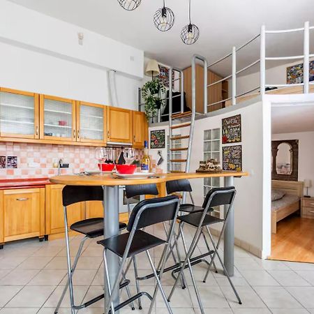 Feel At Home Apartment Budapest Esterno foto