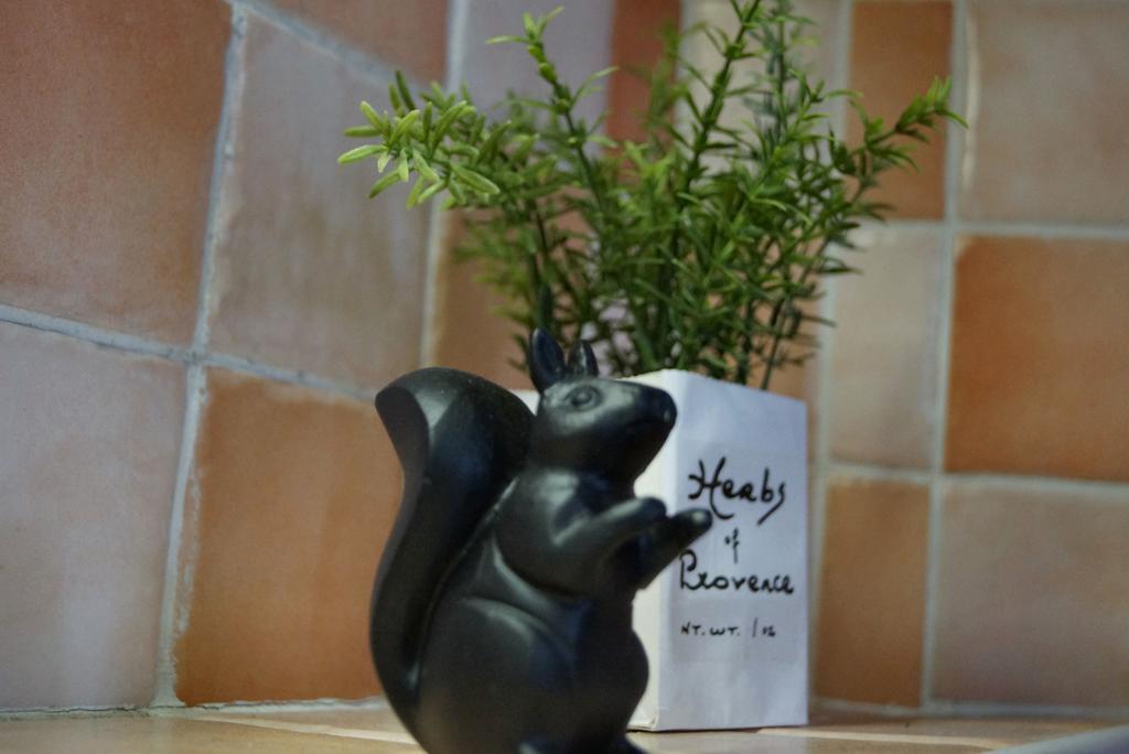 Feel At Home Apartment Budapest Esterno foto